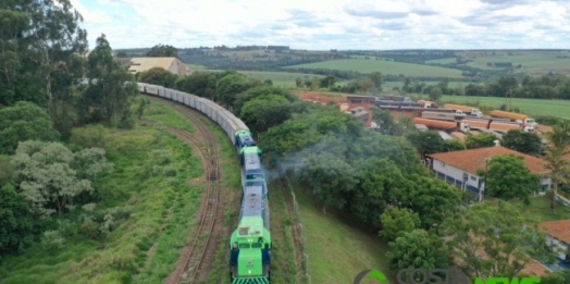 Movimentação de cargas pela Ferroeste cresce 34%, com novo recorde