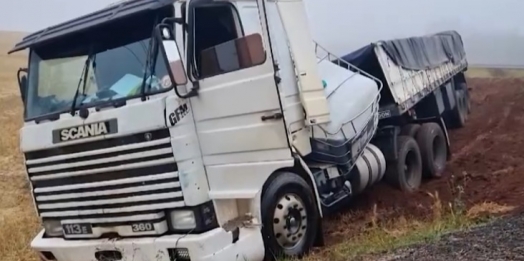 Muita neblina: acidentes em sequência na BR-277 em Céu Azul deixam motoristas em alerta