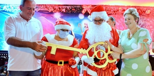 Natal Iluminado 2021 encanta moradores e turistas em Itaipulândia