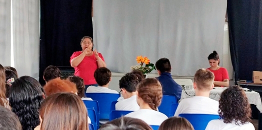 Palestras do ‘Novembro Vermelho’ abordaram a prevenção ao câncer de boca com estudantes do município de São Miguel do Iguaçu