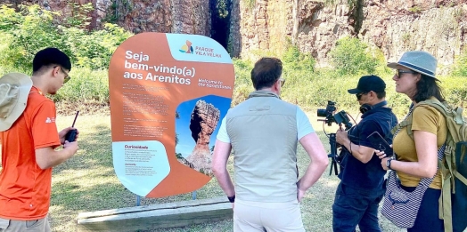 Paraná vira cenário de série espanhola que divulga cenários paradisíacos