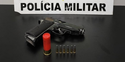 Polícia apreende simulacro e munições após homem ameaçar companheira em Santa Helena