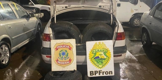 Polícia Federal e BPFron apreendem comboio de veículos com contrabando na região de Foz do Iguaçu