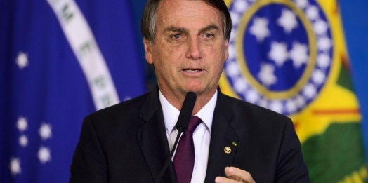 Presidente Bolsonaro é internado em hospital de São Paulo