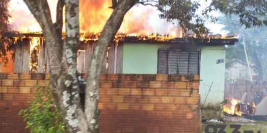 Residência é incendiada em Luz Marina após briga entre irmãos