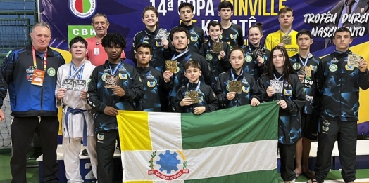 São Miguel do Iguaçu conquista várias medalhas no karatê e vôlei de praia feminino