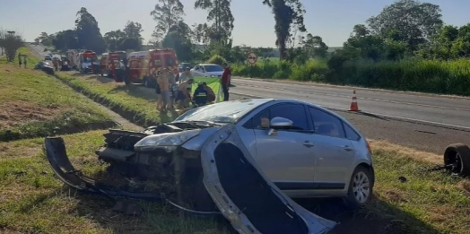 Sete pessoas ficam feridas em colisão frontal na BR 277, em Santa Tereza do Oeste