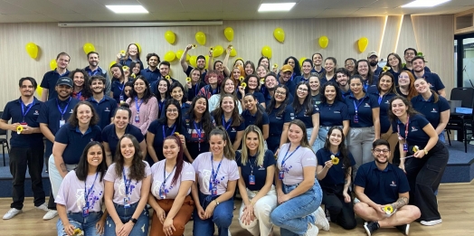 Setembro Amarelo: acadêmicas de Terapia Ocupacional da Faculdade UNIGUAÇU realizam dinâmica com colaboradores na Unidade de Cascavel