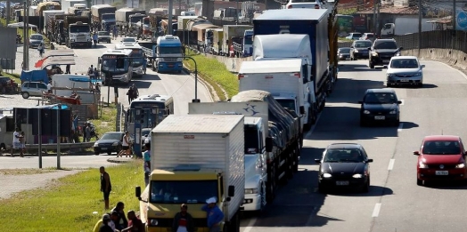 STF derruba 11 pontos da Lei dos Caminhoneiros