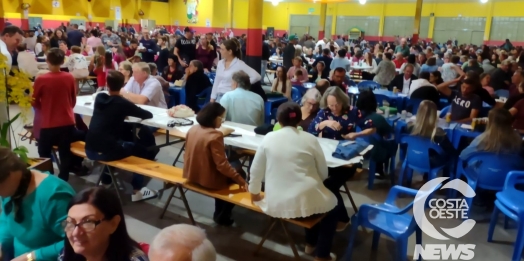 Tradicional festival da galinhada da Paróquia Nossa Senhora da Conceição de Missal foi sucesso