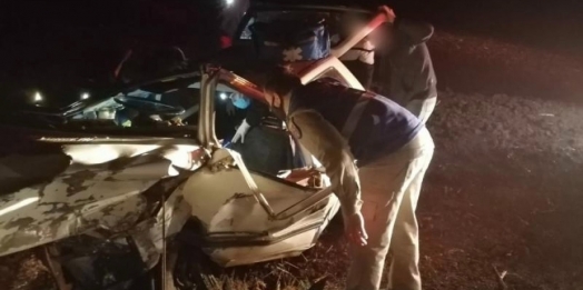 Veículo com placas de Medianeira se envolve em grave acidente com cinco feridos em Mercedes