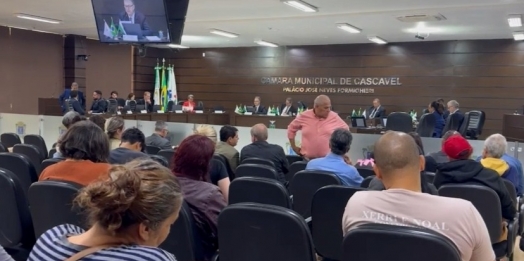 Vereadores de Cascavel decidem não alterar valor dos salários do prefeito, vice e secretários