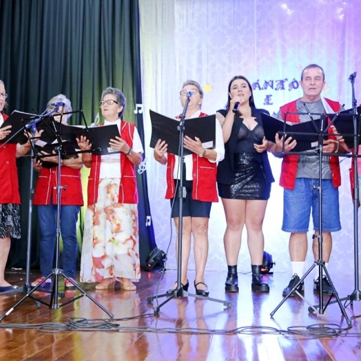 2ª Noite do Show da Cultura apresenta talentos e emoção no Centro de Artes de Itaipulândia