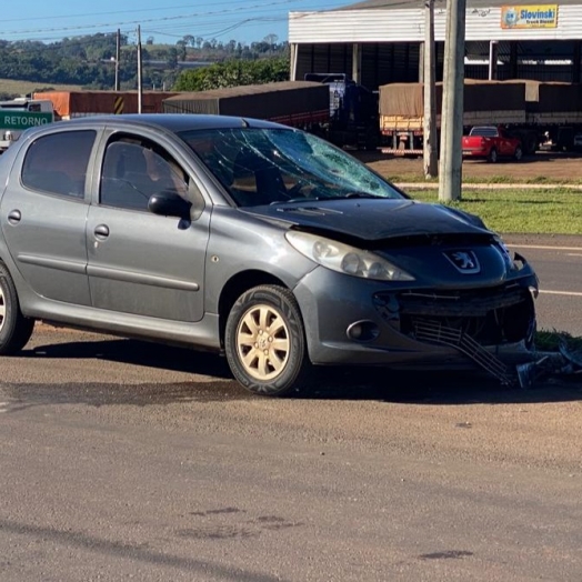 Acidente na BR-277 deixa motociclista ferido em São Miguel do Iguaçu