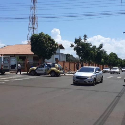 Acidente de trânsito no centro de Santa Helena deixa uma pessoa ferida