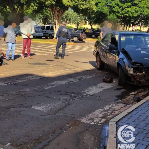 Acidente envolve dois carros no centro de São Miguel do Iguaçu