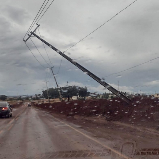 Após chuvas, equipes da Copel trabalham para restabelecer energia em 100 mil domicílios