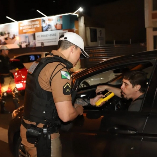 Blitz da Lei Seca aperta o cerco em 18 cidades do Paraná