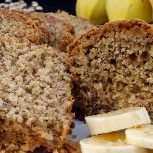 Bolo de banana com aveia - Sem açúcar e sem farinha