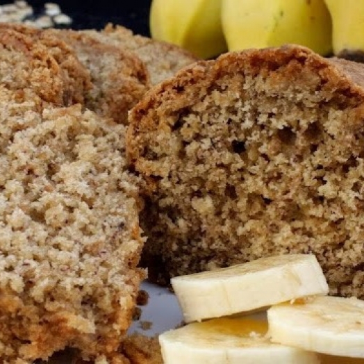 Bolo de banana com aveia - Sem açúcar e sem farinha