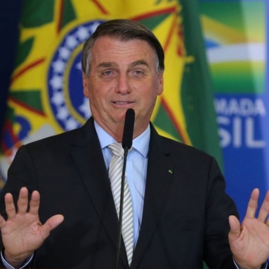 Bolsonaro sanciona lei que classifica cegueira monocular como deficiência