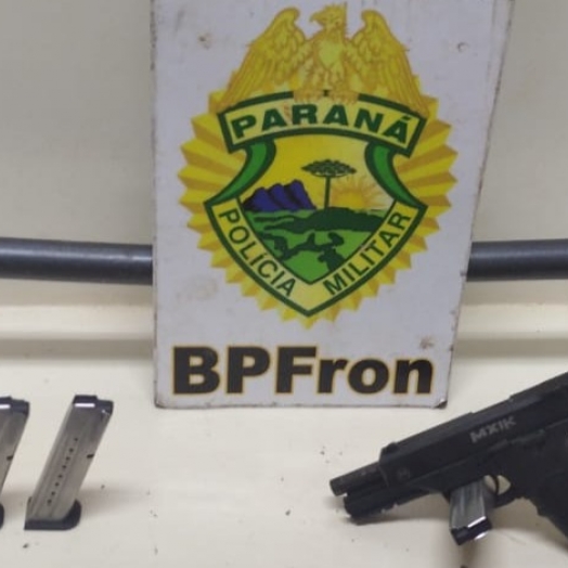 BPFRON apreende arma de fogo em Medianeira