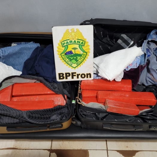 BPFron apreende droga durante abordagem a ônibus em São Miguel do Iguaçu