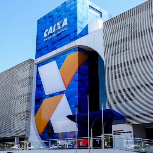 Caixa libera abono salarial para nascidos em novembro e dezembro