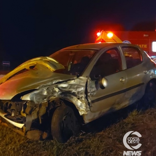 Carro invade preferencial e causa colisão em São Miguel do Iguaçu