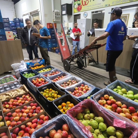 Ceasas do Paraná vão funcionar em dias e horários diferenciados neste final de ano