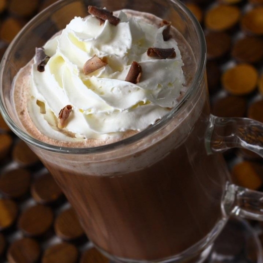Chocolate quente com conhaque