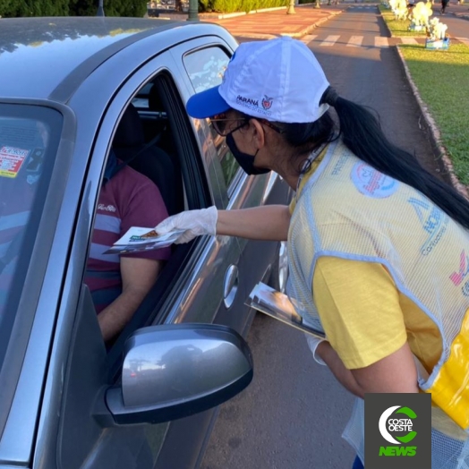 Ciretran realiza panfletagem referente ao Maio Amarelo em Medianeira