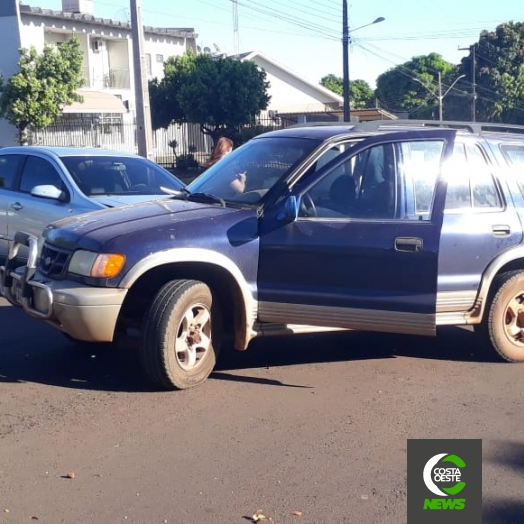 Colisão registrada na manhã de hoje no Bairro São Cristóvão em Medianeira