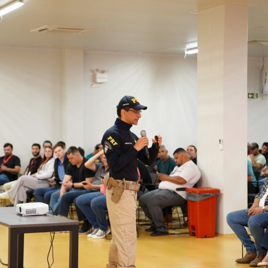 Condutores que atuam a serviço da Frimesa tem capacitação de trânsito em Assis Chateaubriand