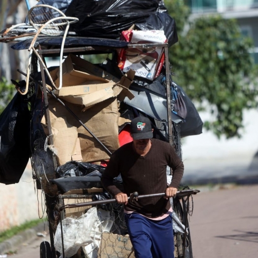 Cooperativas e associações de recicláveis recebem incentivo tributário no Paraná