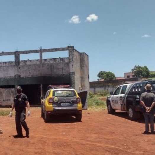 Corpo é encontrado carbonizado em prédio abandonado atrás da Rodoviária de Foz do Iguaçu