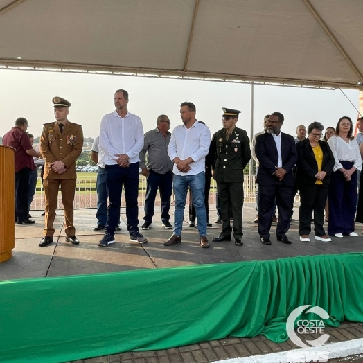 Desfile de 07 de setembro reúne milhares de pessoas em Medianeira