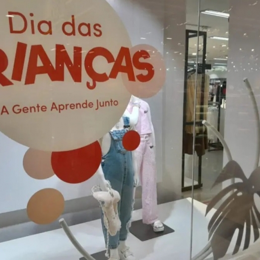 Dia das Crianças movimenta mais de meio bilhão no Paraná