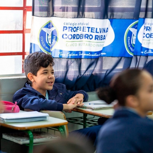 Educação abre consulta pública para comunidade escolar decidir sobre modelo cívico-militar