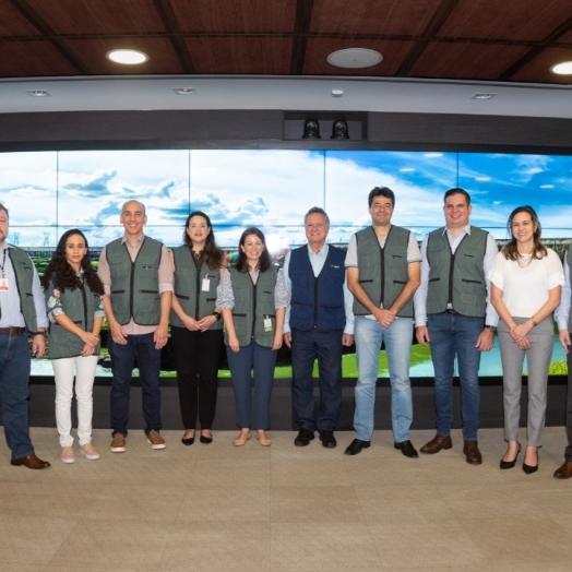 Em Itaipu, Ministro de Minas e Energia conhece novas tecnologias sustentáveis para produção de energia