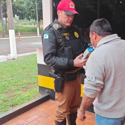 Em operação policial condutor é preso por embriaguez em Santa Helena