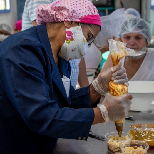 Encerrou na terça-feira (07) o curso de doces promovido pela Assistência Social em parceria o Senai