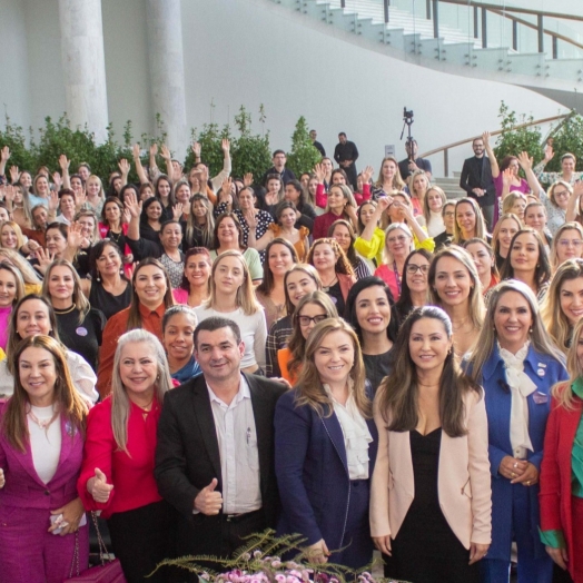 Encontro "Mulheres em Movimento"  incentiva participação das mulheres na política