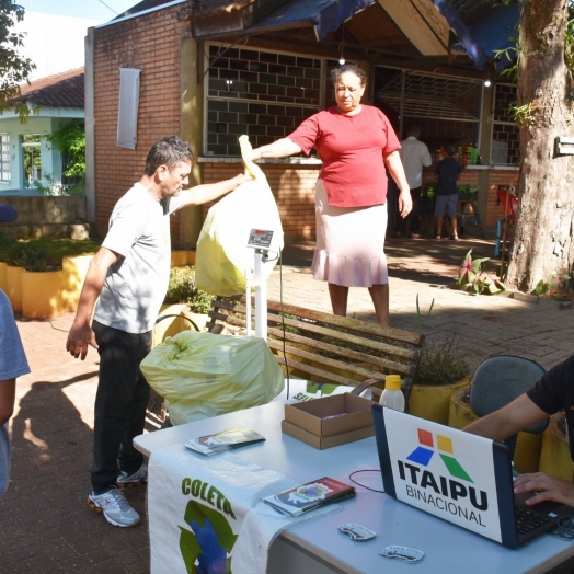 Equipe técnica da área ambiental de Ramilândia vem conhecer a campanha ‘Recicla SMI’