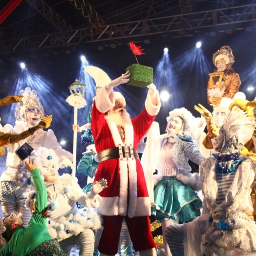 Espetáculo de Natal terá apresentações simultâneas no Gramadão e Praça da Paz