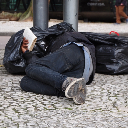 Estado lança campanha de sensibilização sobre população em situação de rua