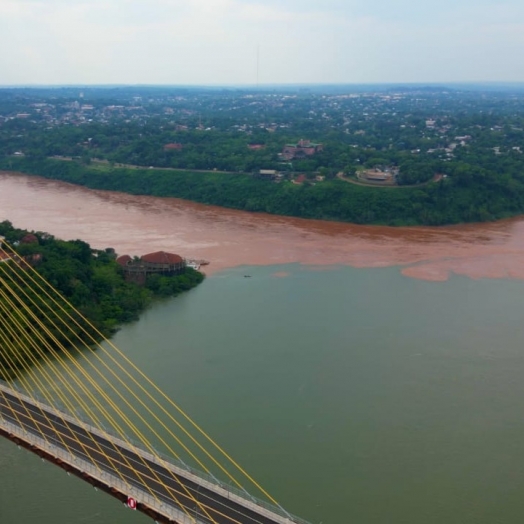 Excesso de chuva obriga Itaipu a abrir vertedouro nesta quarta-feira (1º)