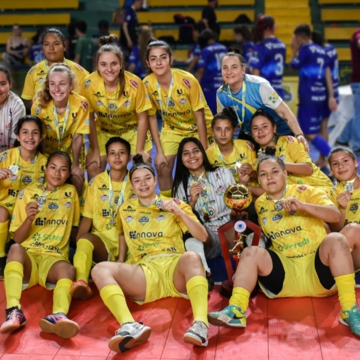 Futsal feminino de São Miguel é campeão da 3ª etapa do Circuito Regional