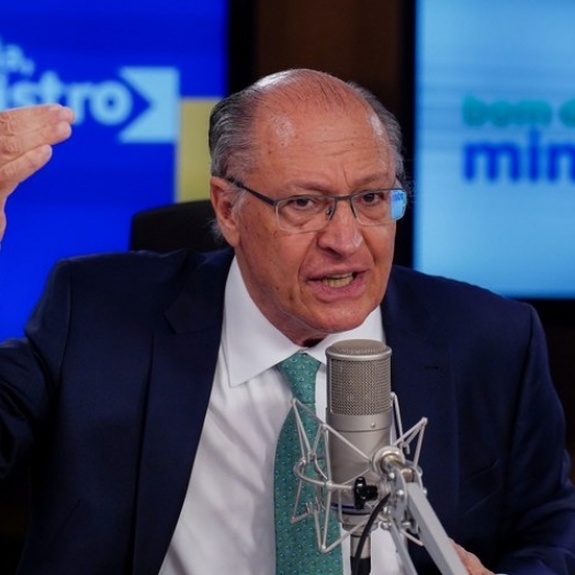 Geraldo Alckmin é diagnosticado com covid-19