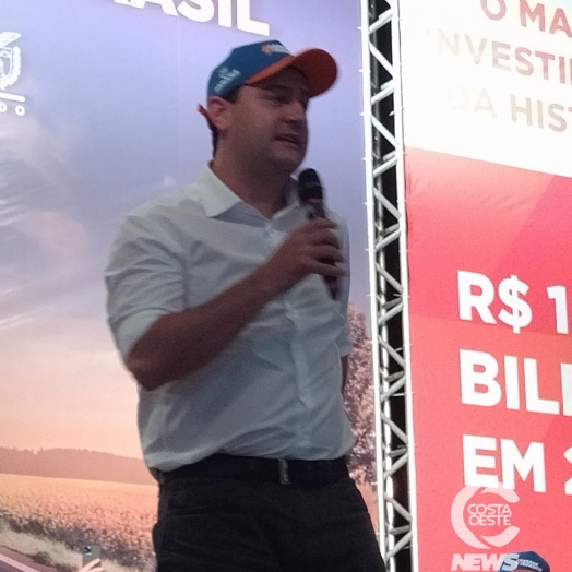 Governador do Paraná anuncia investimentos e destaca nova Ferroeste em evento realizado em Medianeira